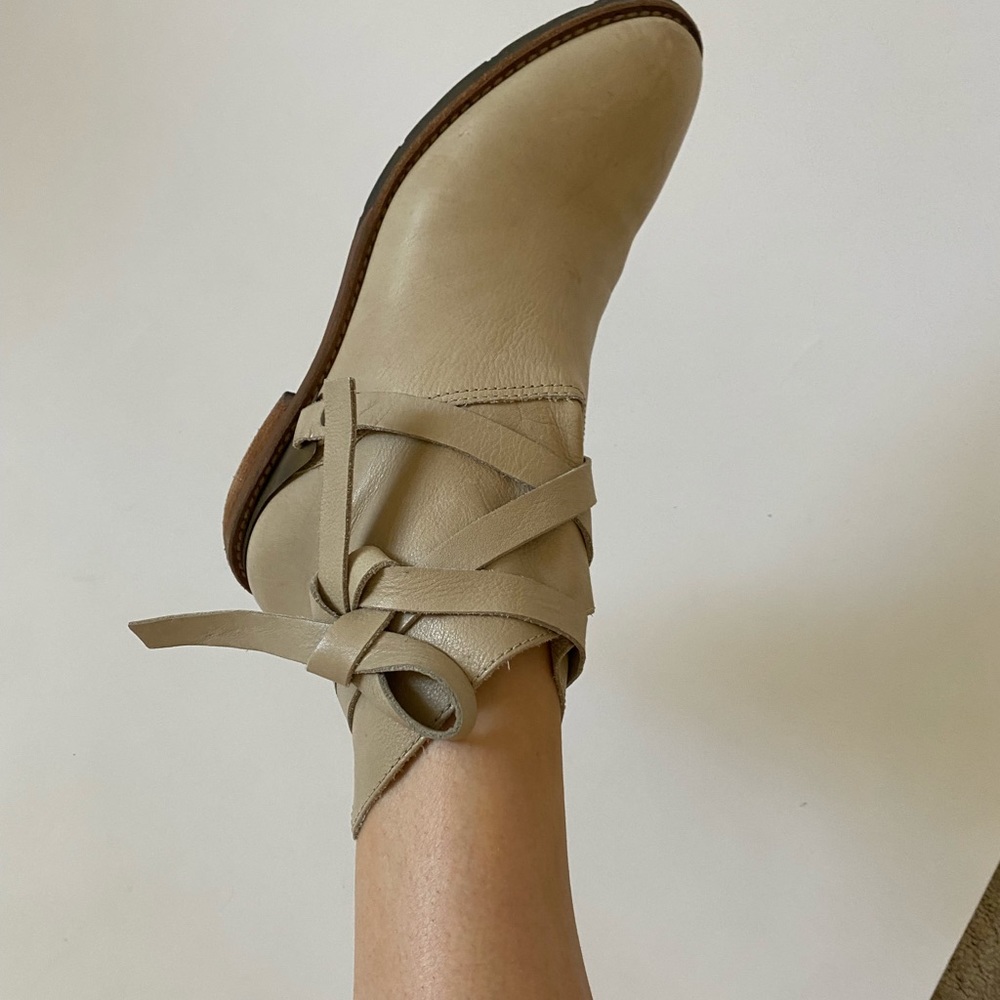 Matisse - Leather Ankle-Wrap 'Bootie' - NWOT